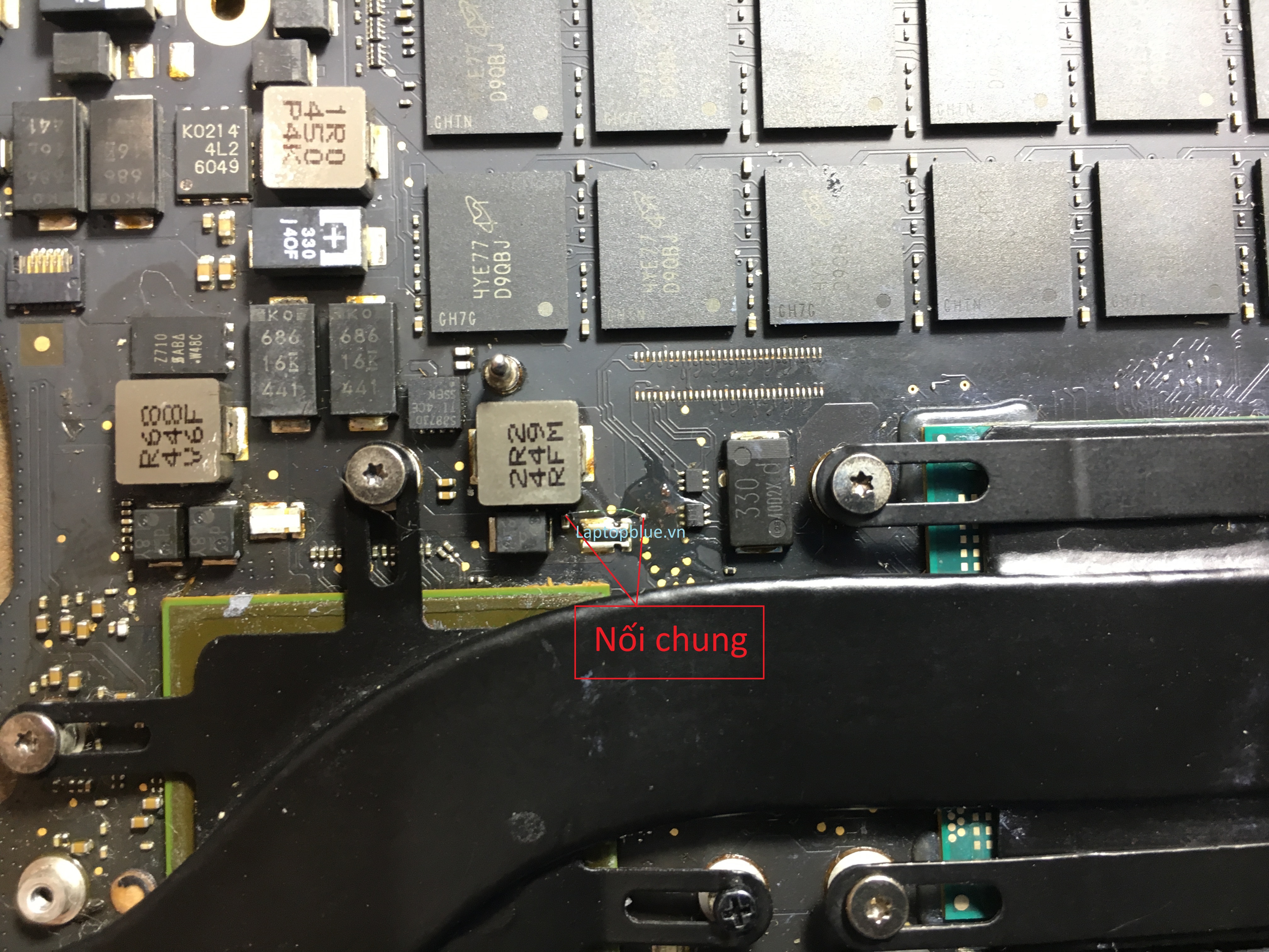 Chuyển VGA Macbook Pro A1398 820-3787-A (2013)