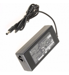 Adapter Laptop Toshiba 19v 4.7A (zin phụ kiện) 5.5x2.5mma